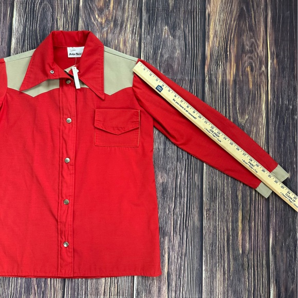 Women’s Mother Karen’s Vintage 70s Style Red & Tan Western Dagger Collar Shirt - Picture 7 of 8